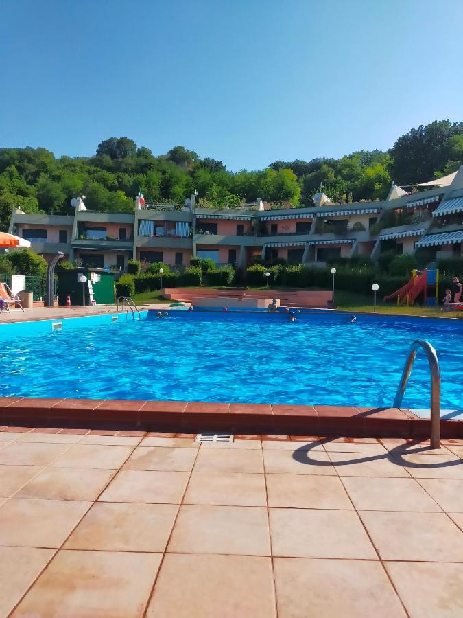 Casa Vacanza “Via Verde” 로카 산 지오반니 외부 사진